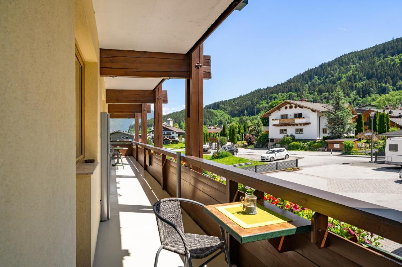 Haus Voglreiter - Inkl Sommerkarte, Zentrale Und Ruhige Lage, Garten Mit Spielplatz Kaprun Exterior photo