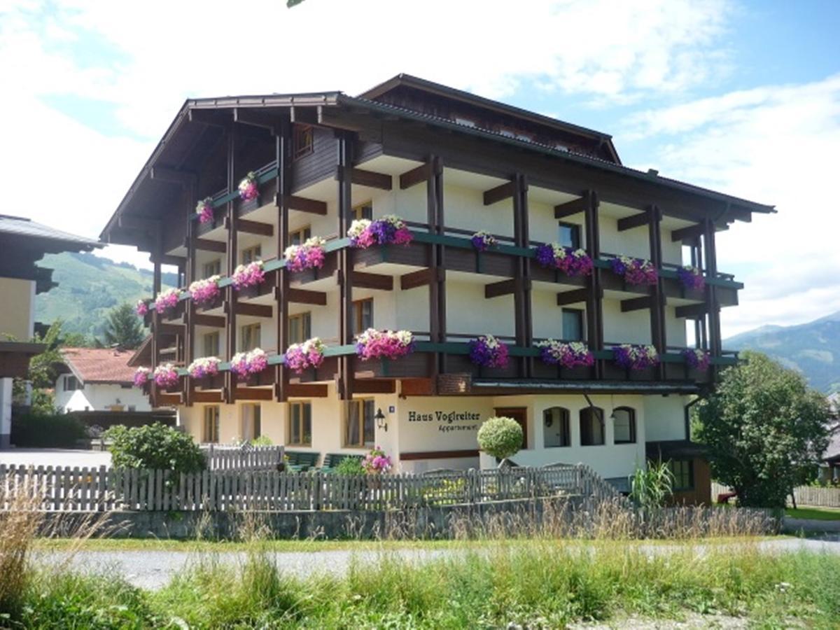 Haus Voglreiter - Inkl Sommerkarte, Zentrale Und Ruhige Lage, Garten Mit Spielplatz Kaprun Exterior photo